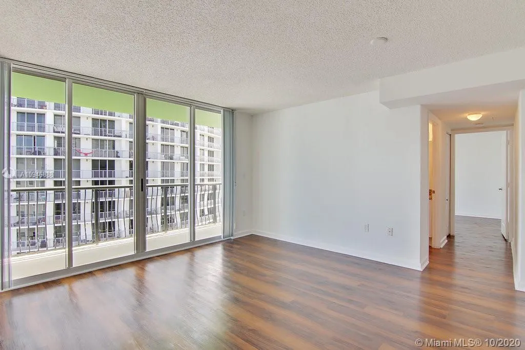 1756 N Bayshore Dr # 33E, Miami FL 33132