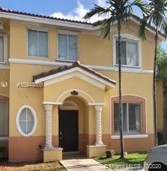 3 bedroom 3 bath for sale at 2873 SE 15th Rd # 68, Homestead FL 33035