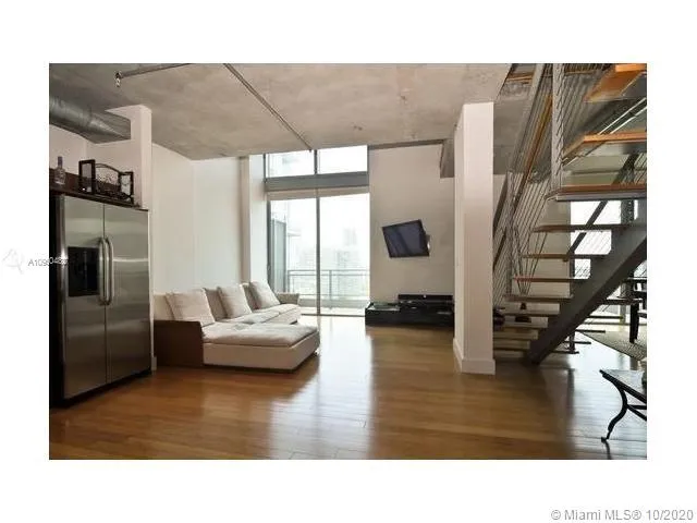 690 SW 1st Ct # 3117, Miami FL 33130
