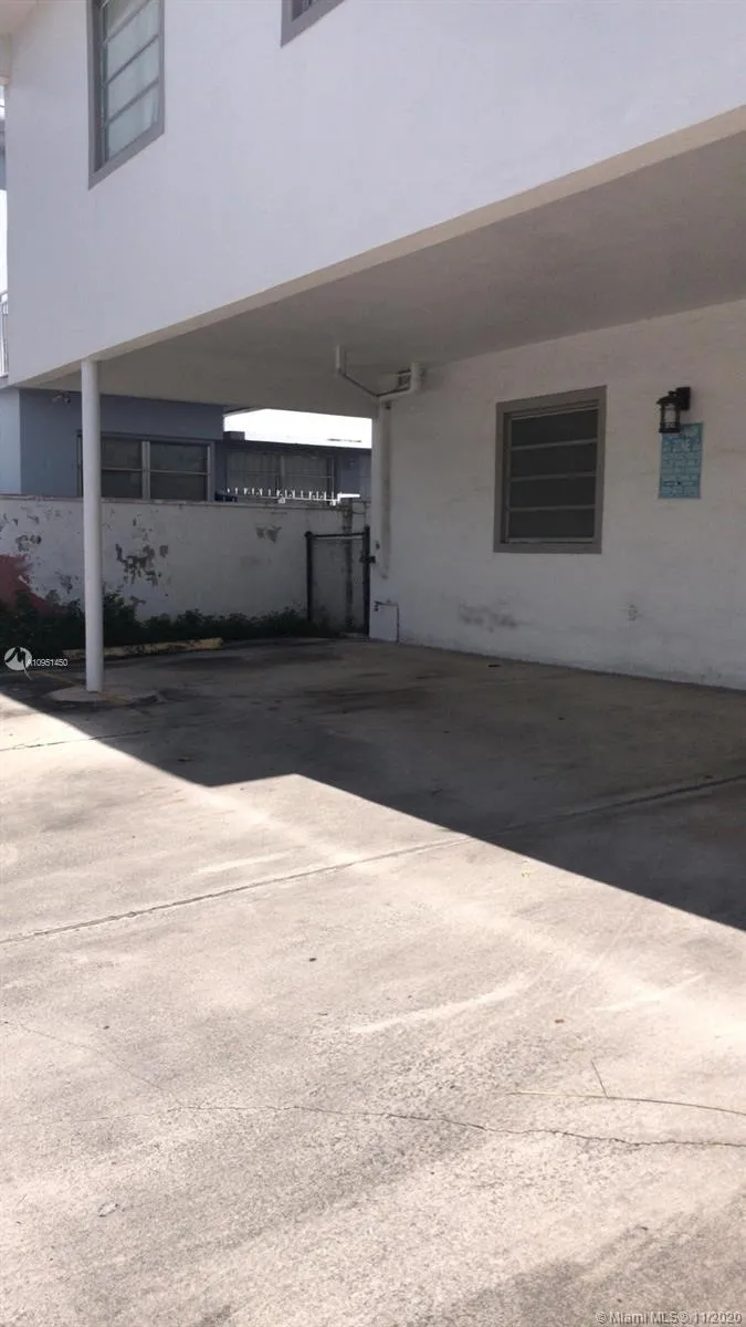 8531 Harding Ave # 1, Miami Beach FL 33141