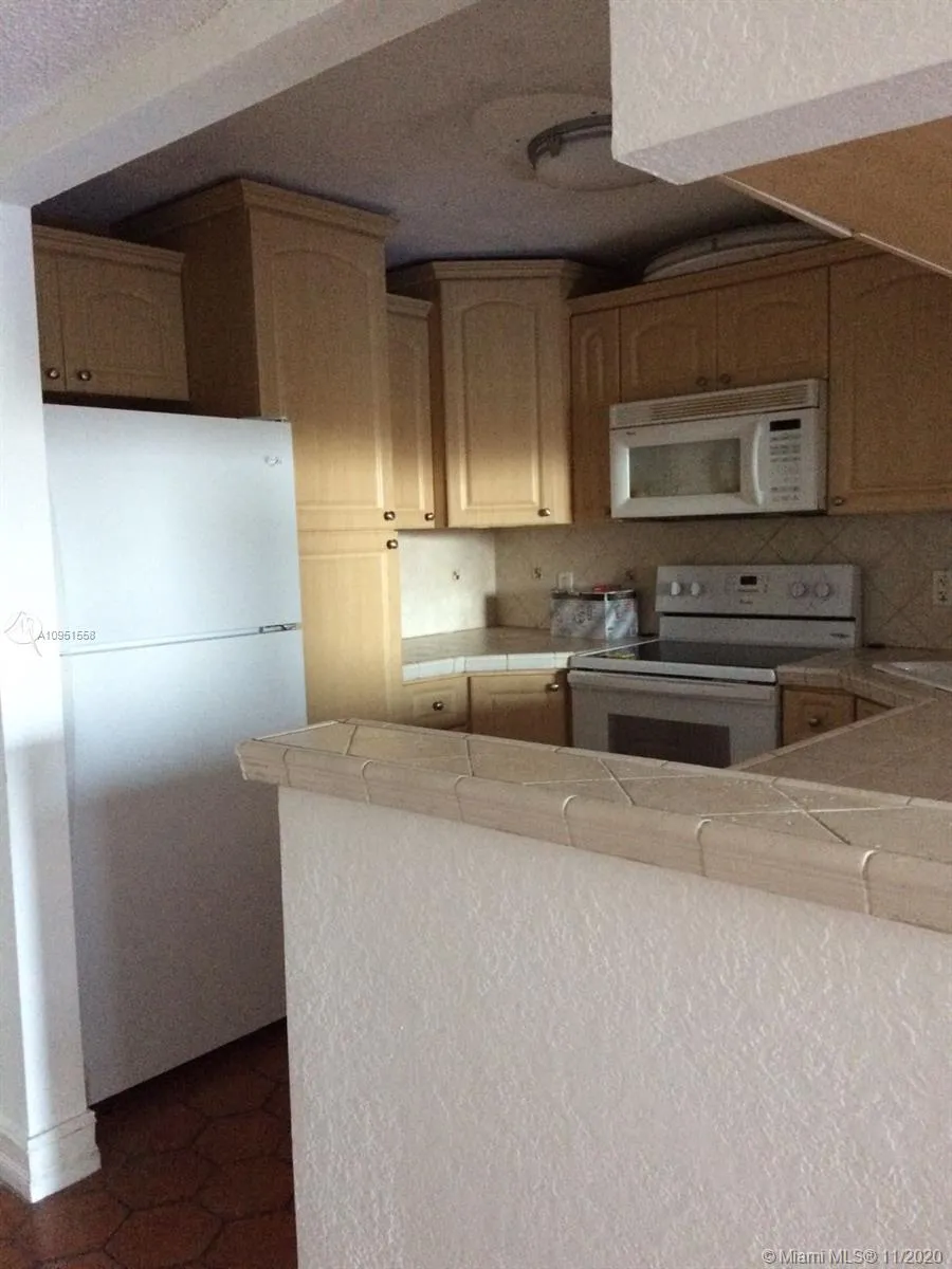 1 bedroom 1 bath for sale at 7928 West Dr # 303, North Bay Village FL 33141