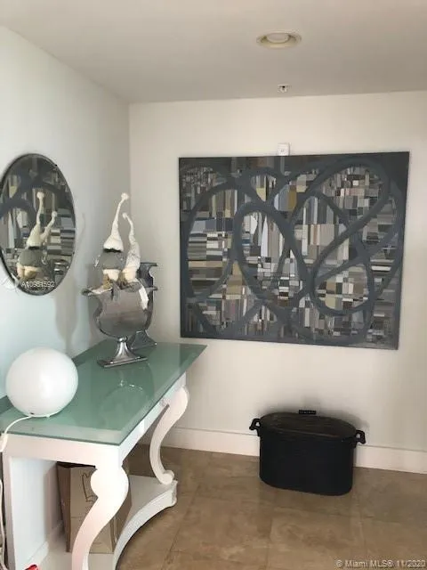 14951 Royal Oaks Ln # 2001, Miami FL 33181
