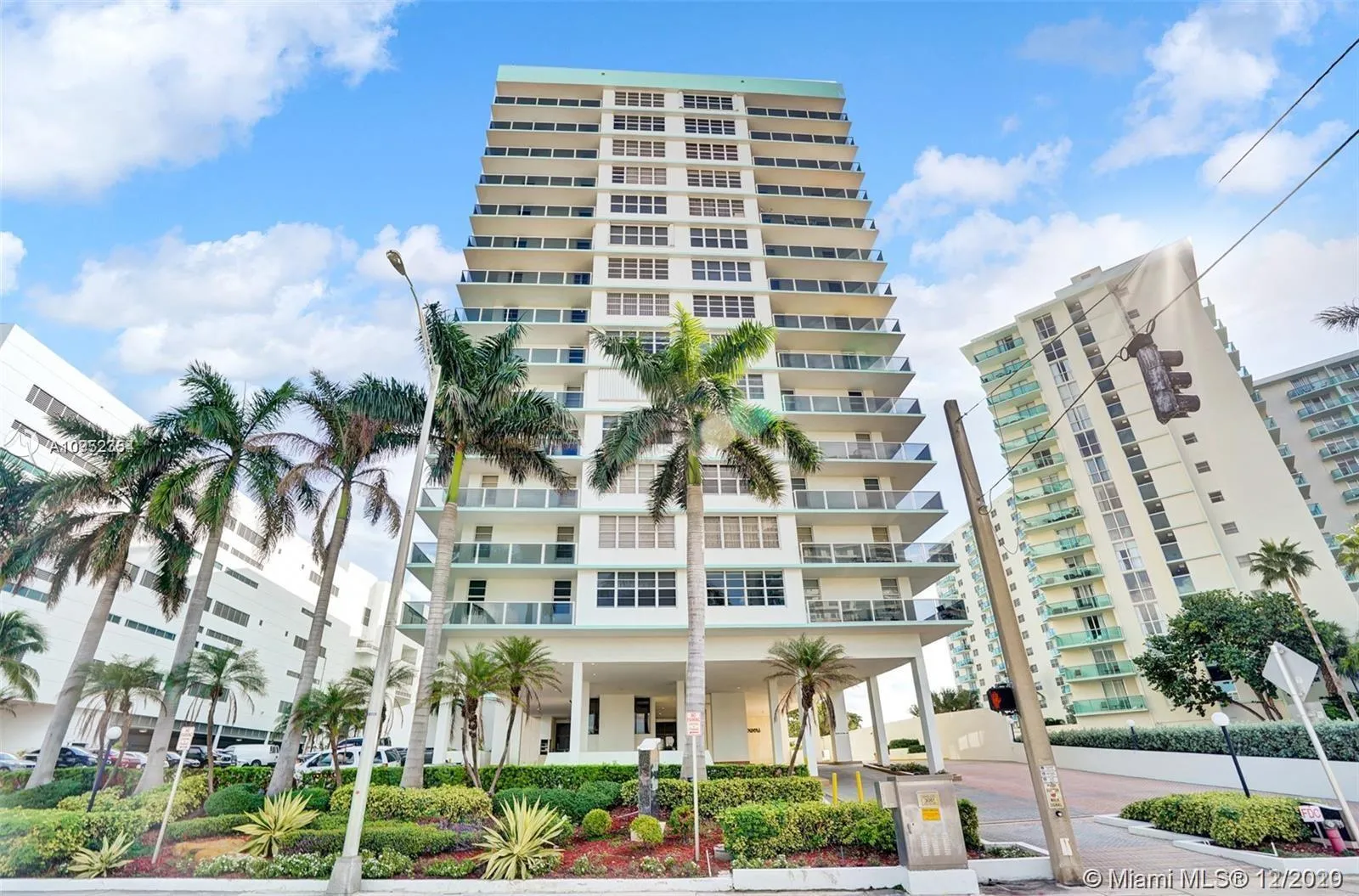 2 bedroom 2 bath for rent at 3725 S Ocean Dr # 1504, Hollywood FL 33019