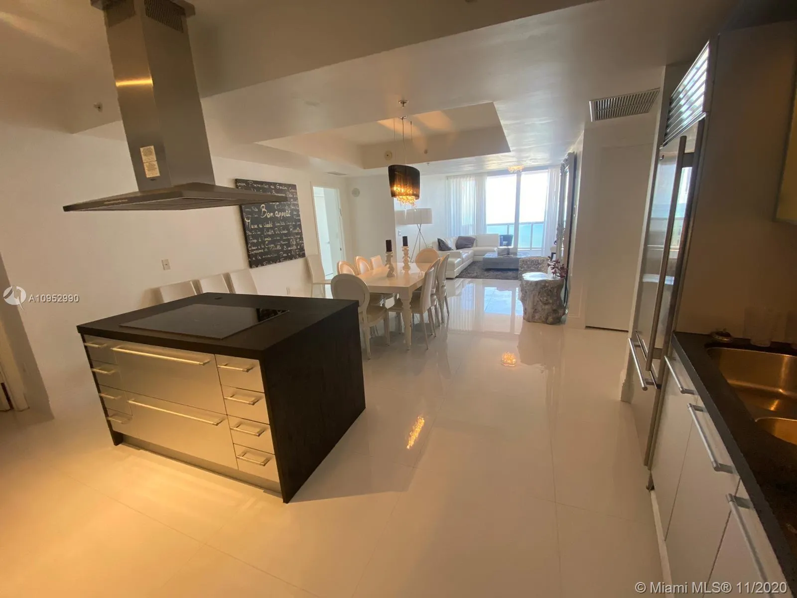 18201 Collins Ave # 1804, Sunny Isles Beach FL 33160