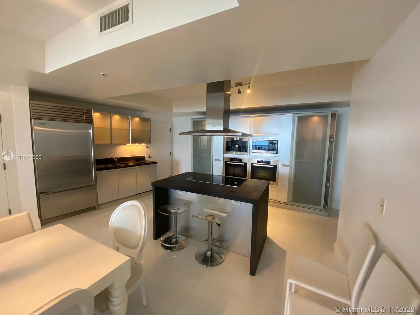 18201 Collins Ave # 1804, Sunny Isles Beach FL 33160