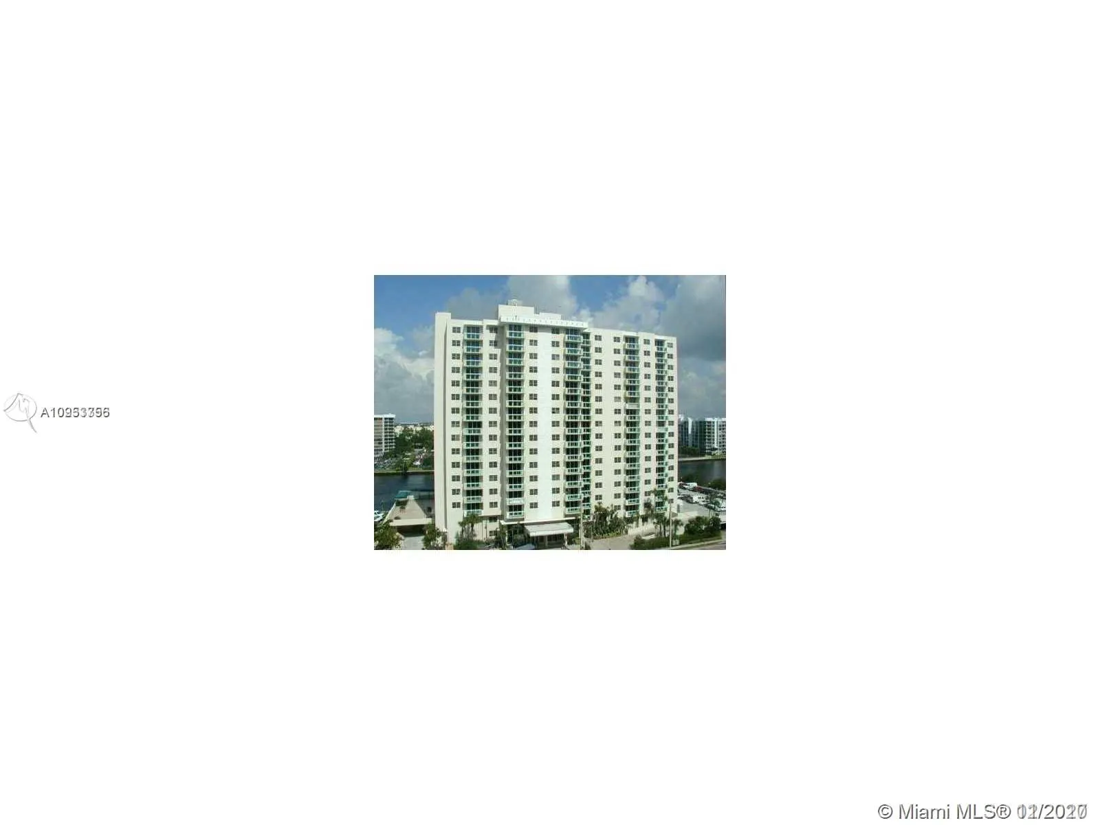 1 bedroom 1 bath for sale at 3000 S Ocean Dr # 1006, Hollywood FL 33019