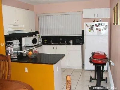 471 NW 82nd Ave # 717, Miami FL 33126