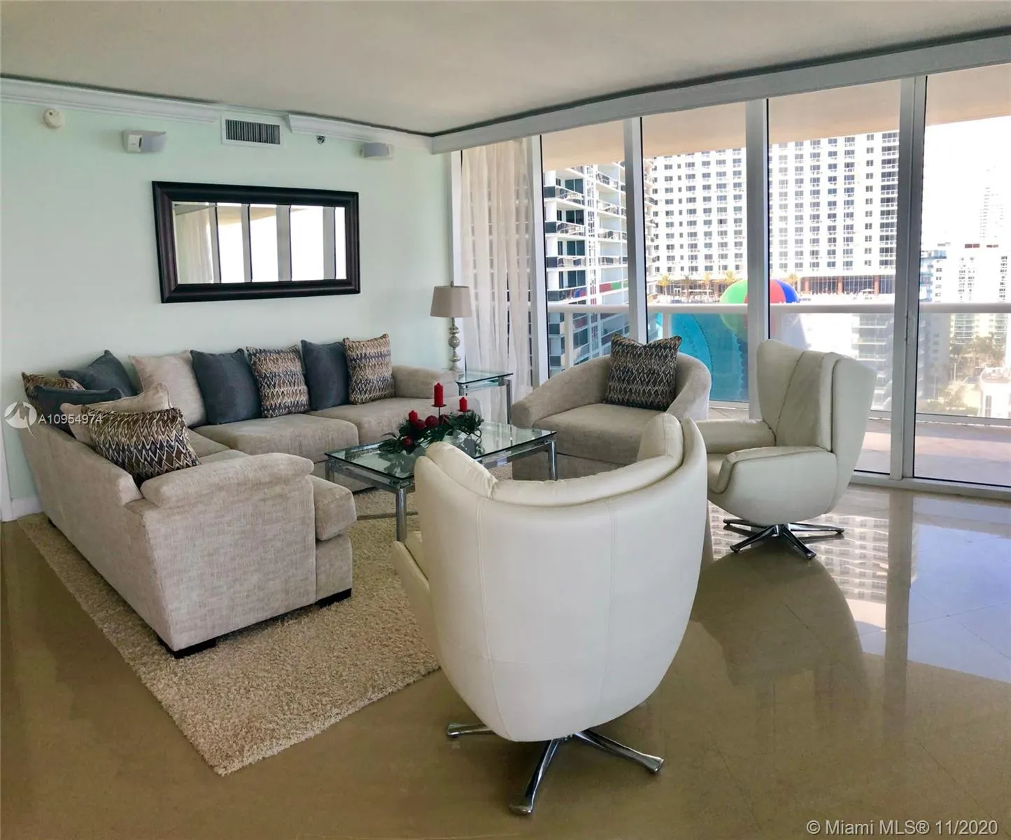 1830 S Ocean Dr # 1701, Hallandale Beach FL 33009