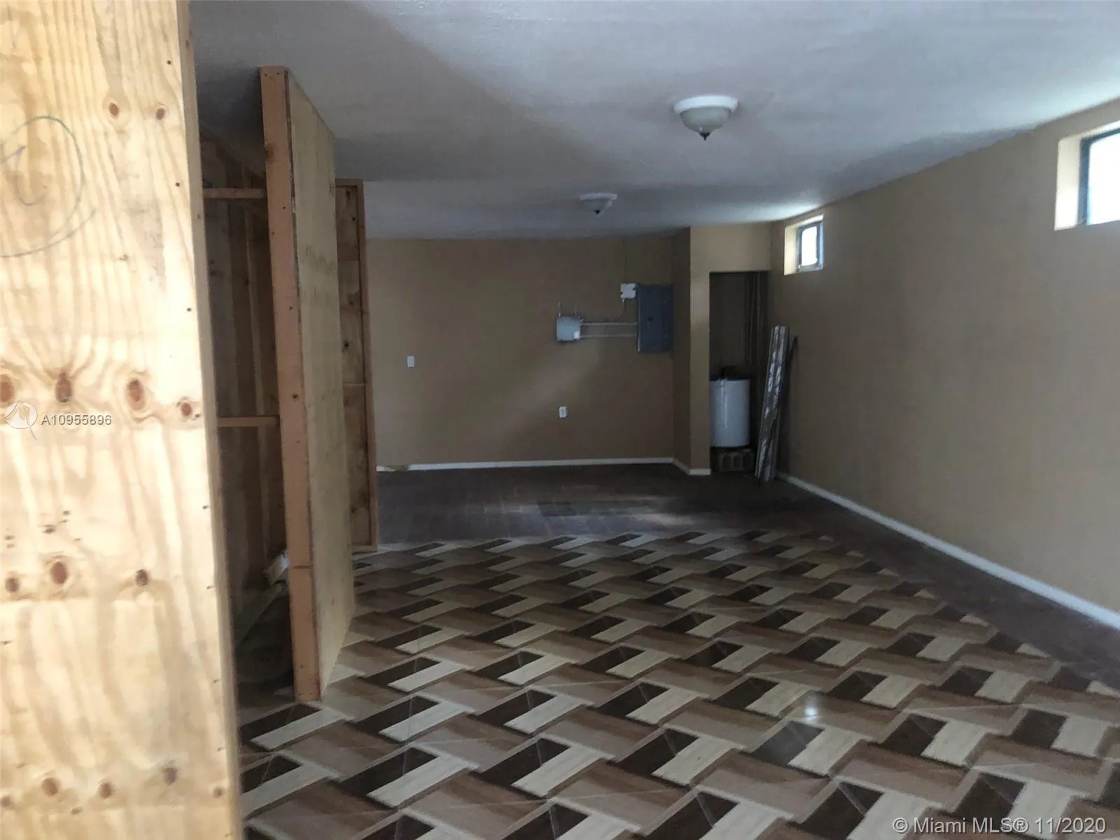 2240 Simms St, Hollywood FL 33020