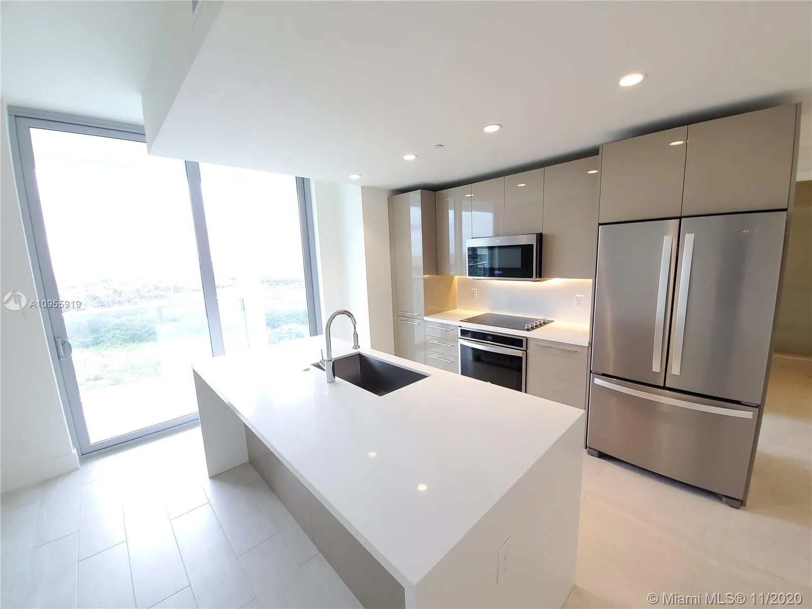 2000 Metropica Way # 1401, Sunrise FL 33323