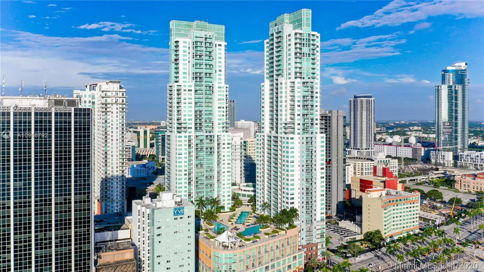 1 bedroom 1 bath for sale at 253 NE 2nd St # 219, Miami FL 33132