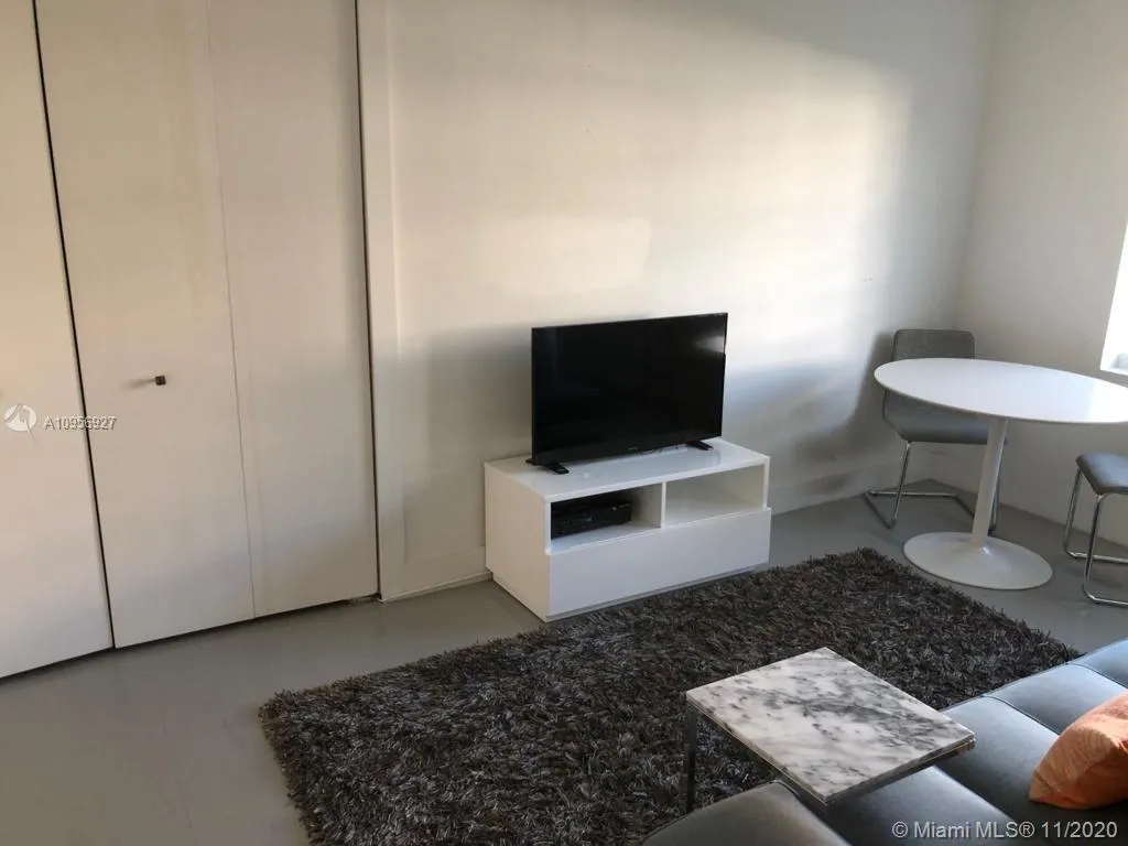 600 15th St # 2, Miami Beach FL 33139