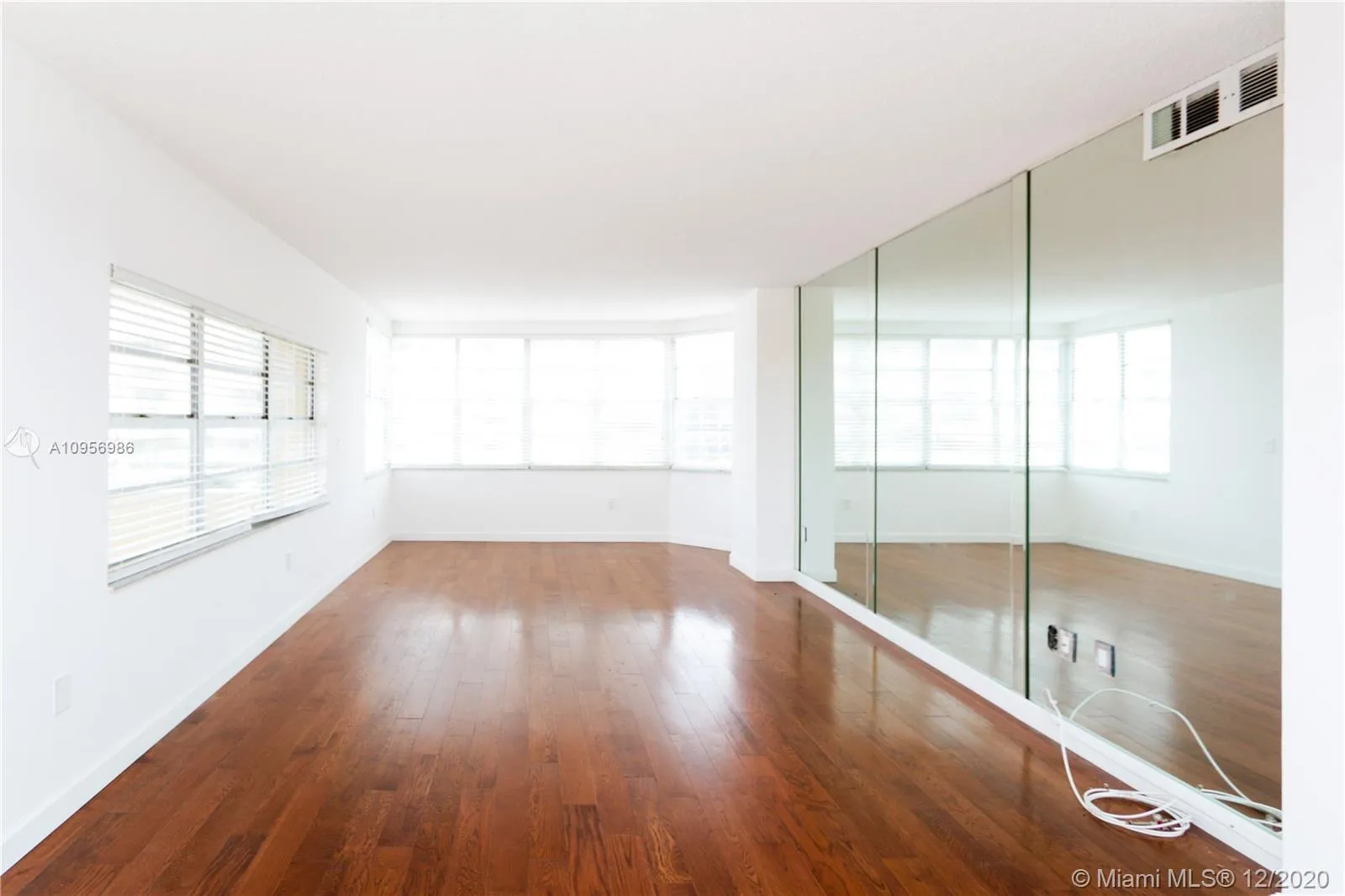 1965 S Ocean Dr # 4G, Hallandale Beach FL 33009