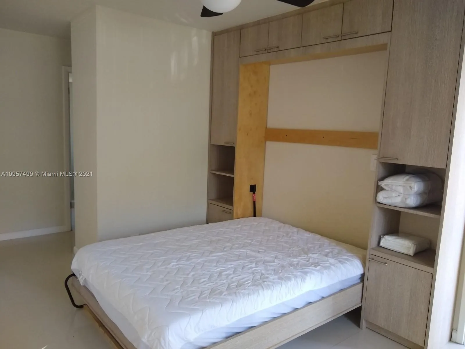 1007 SE 2nd Ct # 1, Fort Lauderdale FL 33301