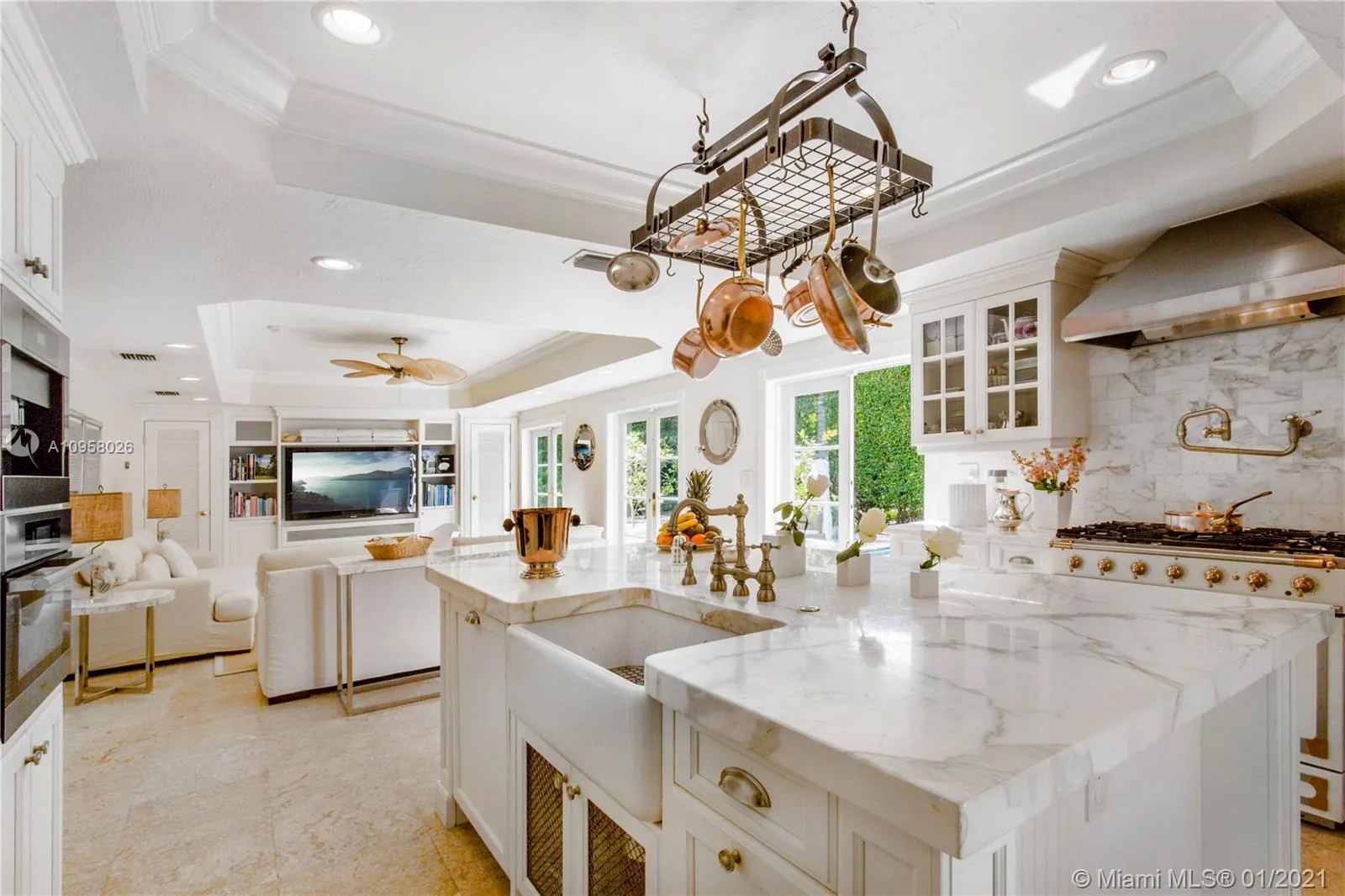 9 bedroom 8 bath for sale at 30 Palm Ave, Miami Beach FL 33139