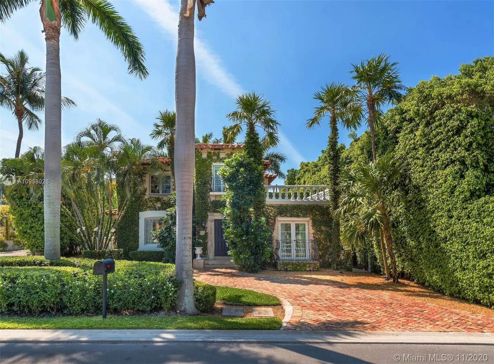 30 Palm Ave, Miami Beach FL 33139