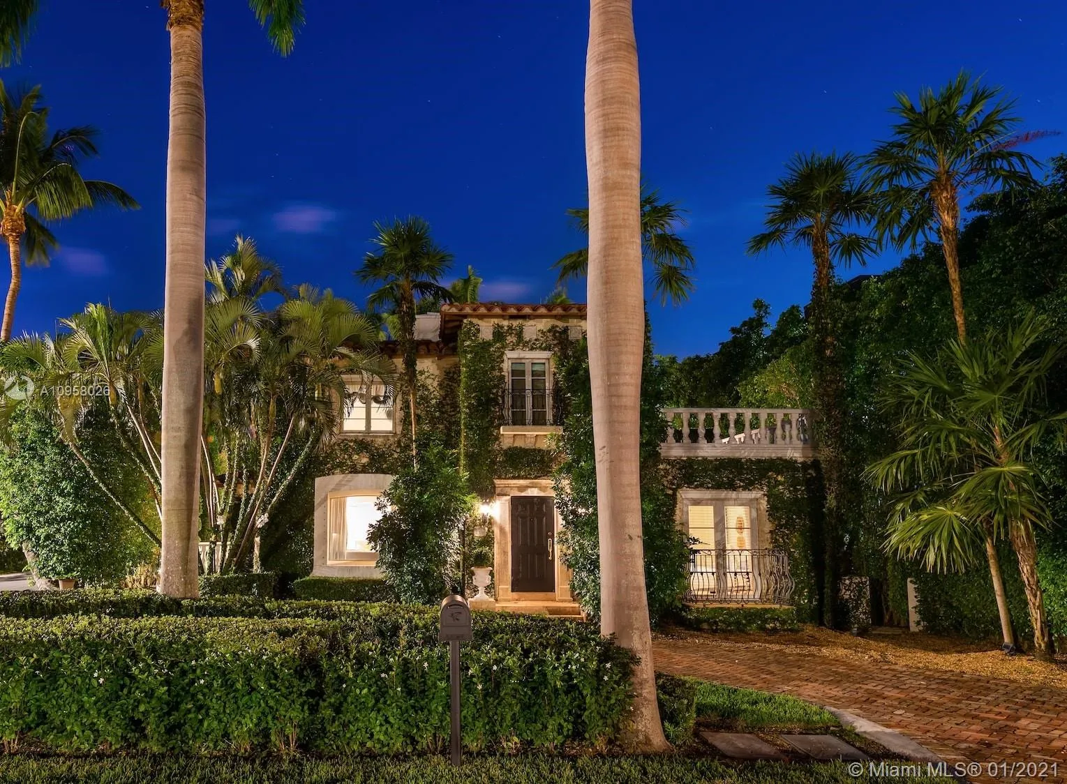 30 Palm Ave, Miami Beach FL 33139