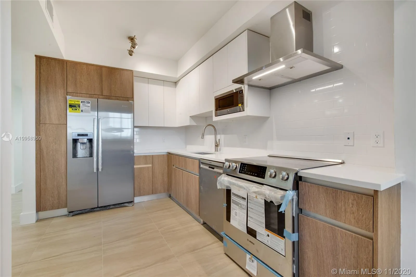 120 Salamanca Ave # 2A, Coral Gables FL 33134