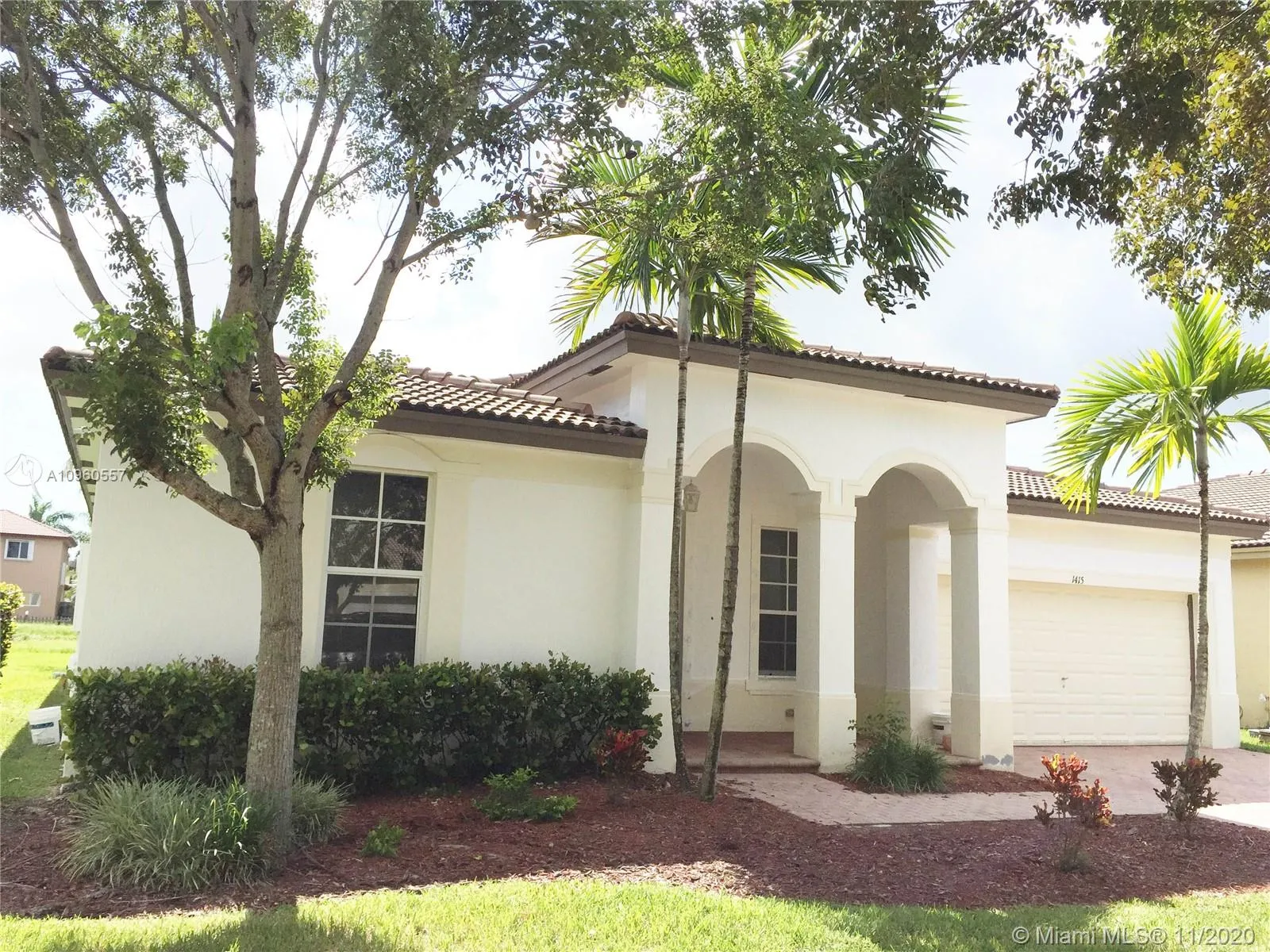4 bedroom 2 bath for sale at 1415 NE 40th Rd, Homestead FL 33033