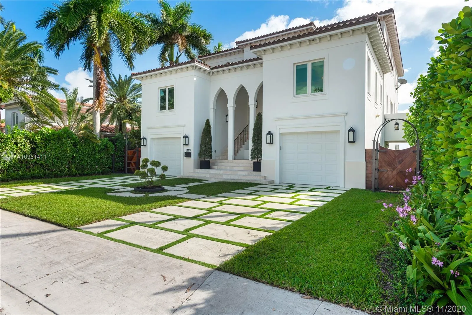1460 S Treasure Dr, North Bay Village FL 33141