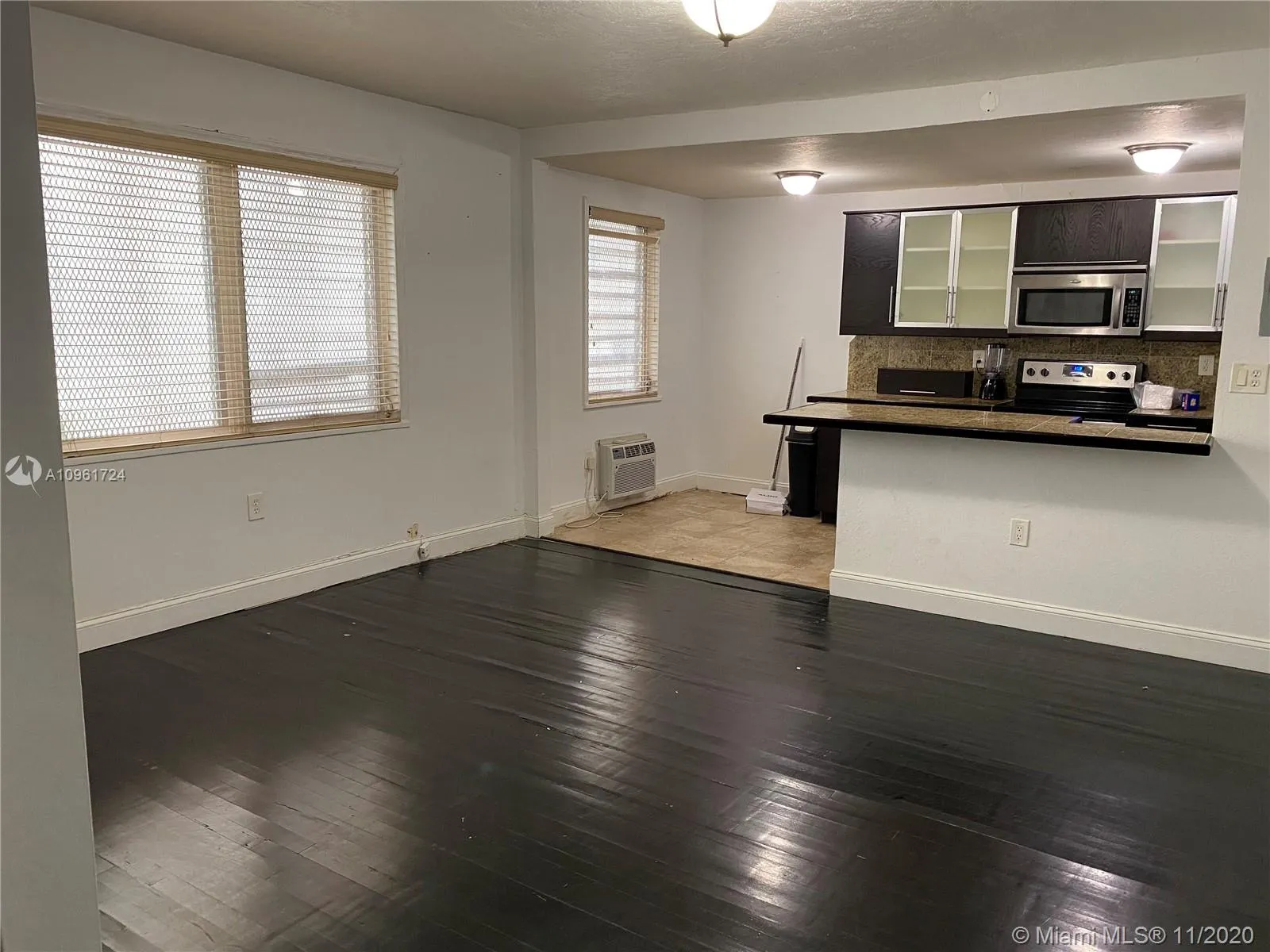 7928 Harding Ave # 4, Miami Beach FL 33141