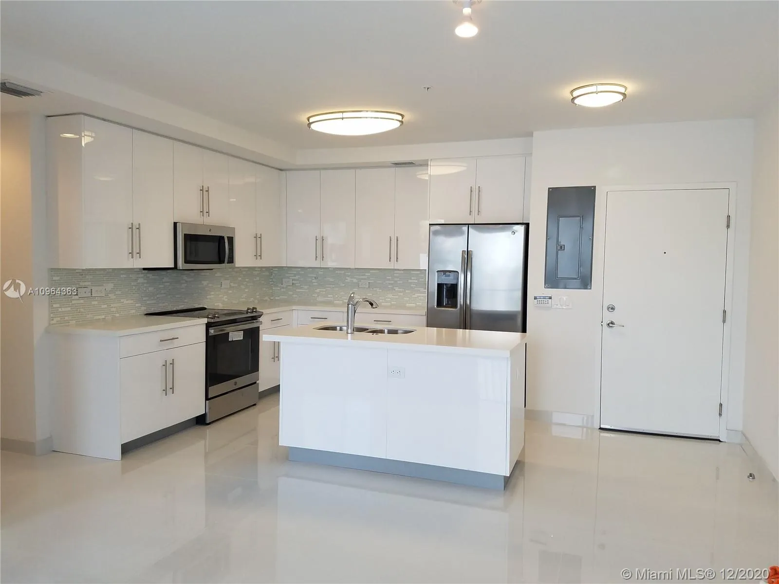 2651 NE 212th Ter # 306, Miami FL 33180