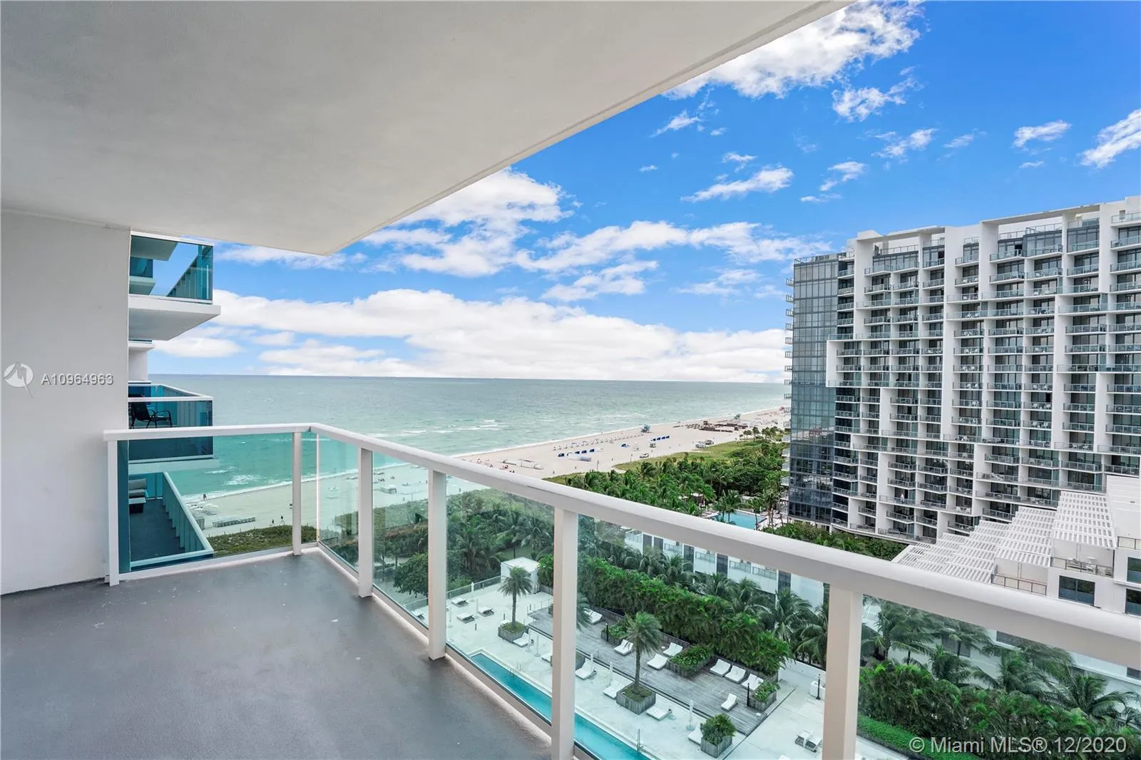 2 bedroom 2 bath for rent at 2301 Collins Ave # 1206, Miami Beach FL 33139