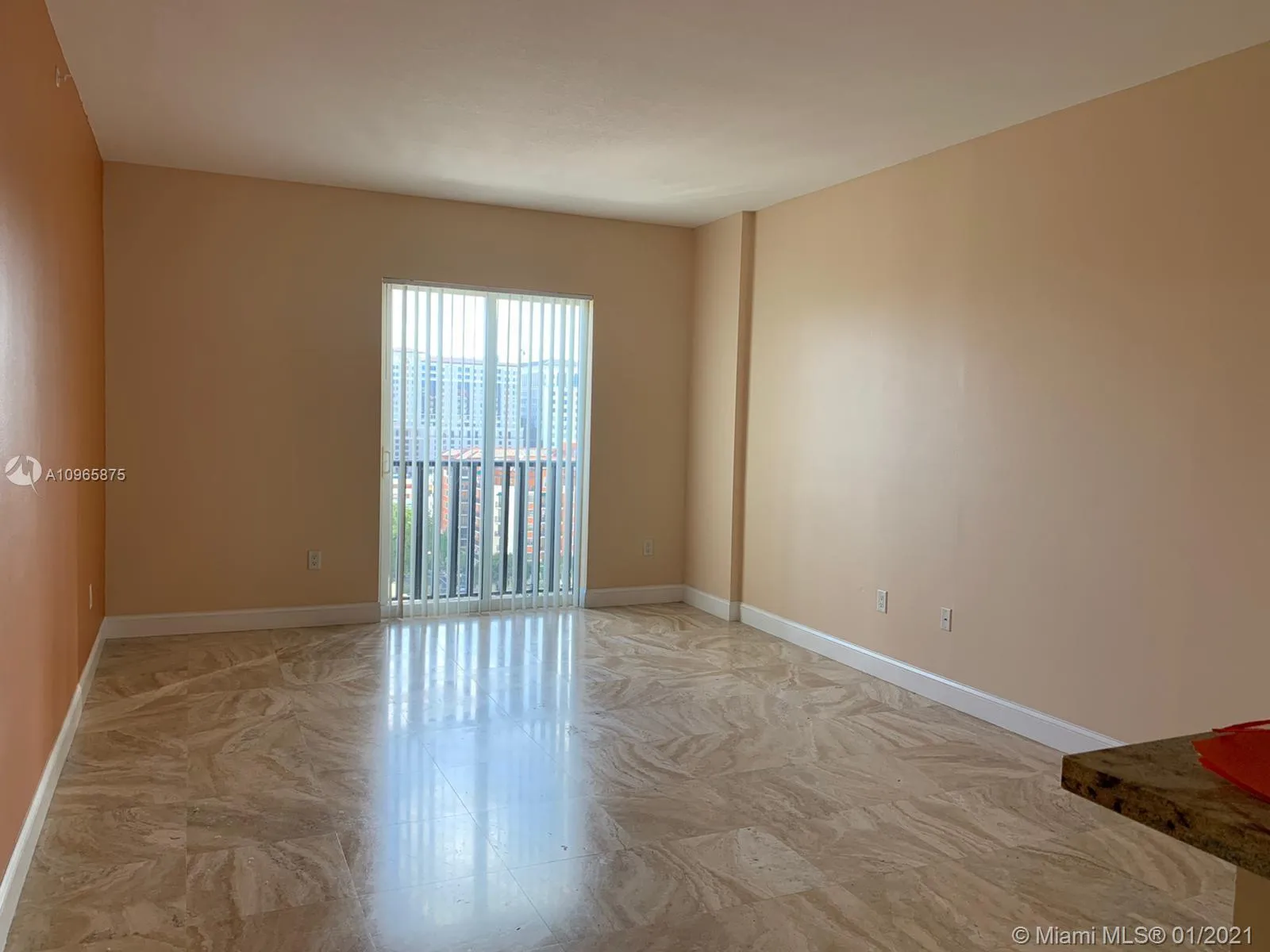 1 bedroom 1 bath for rent at 10 Aragon Ave # 1202, Coral Gables FL 33134