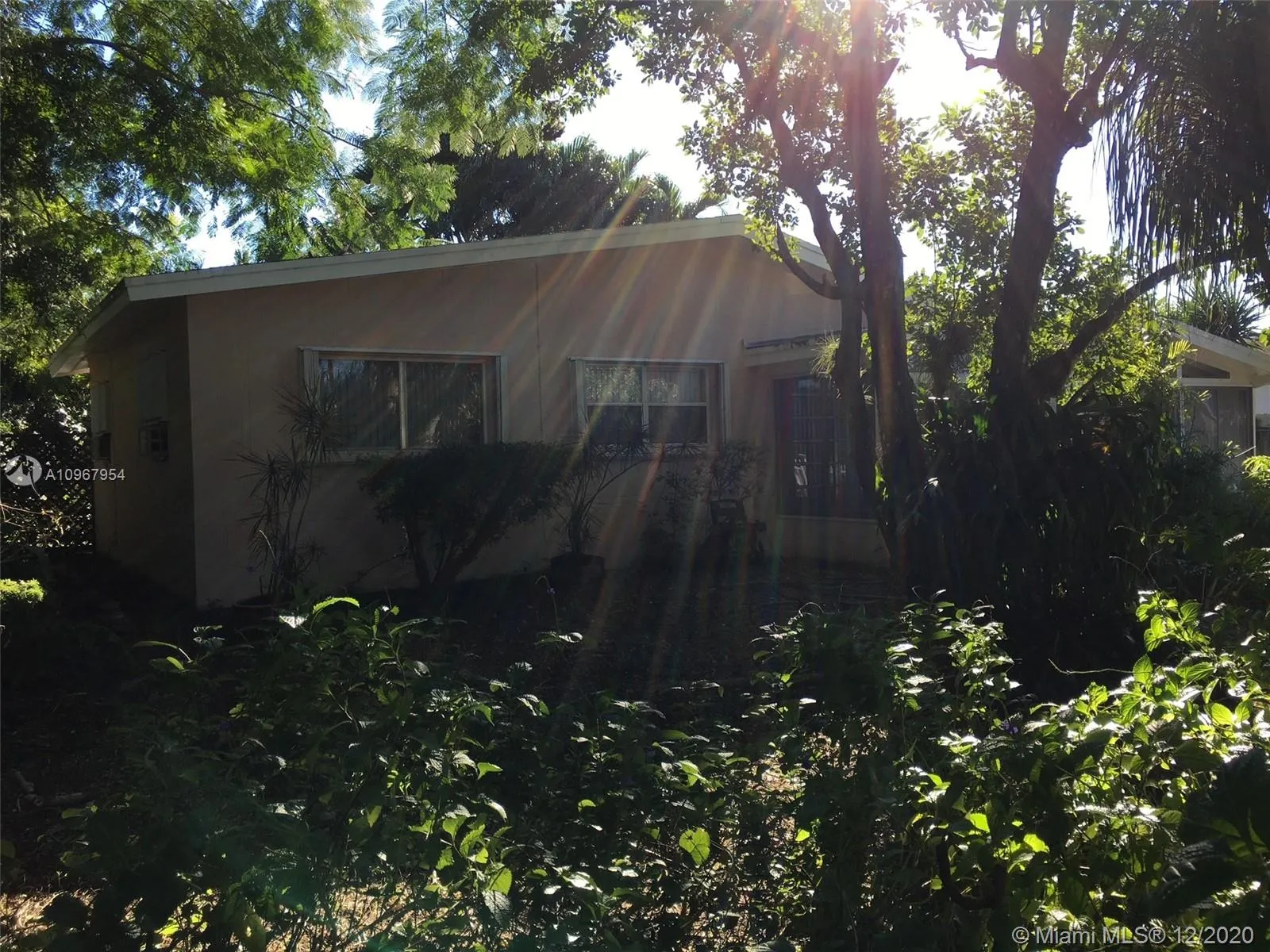 12040 SW 187th St, Miami FL 33177