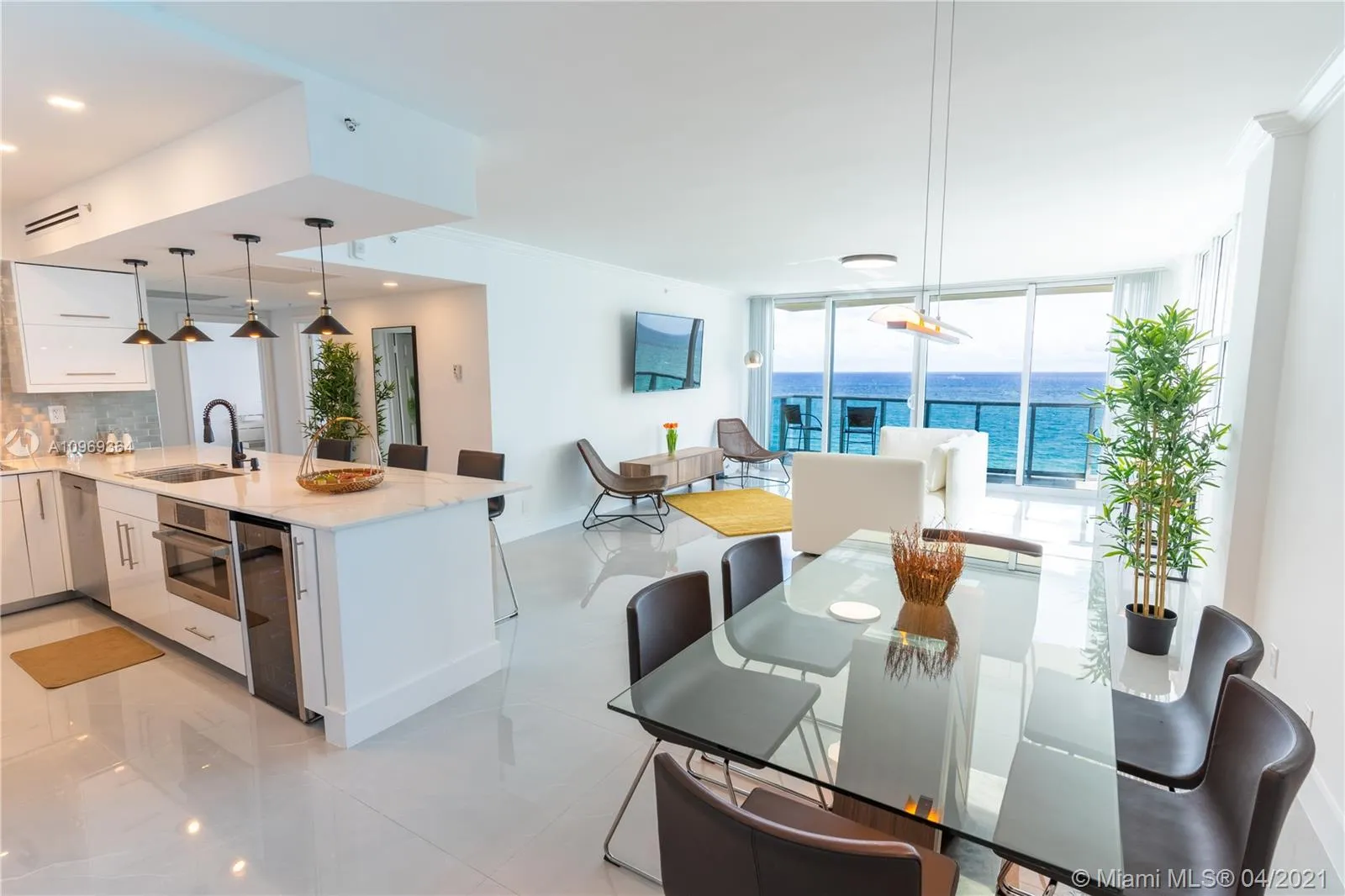 2501 S Ocean Dr # 1525, Hollywood FL 33019