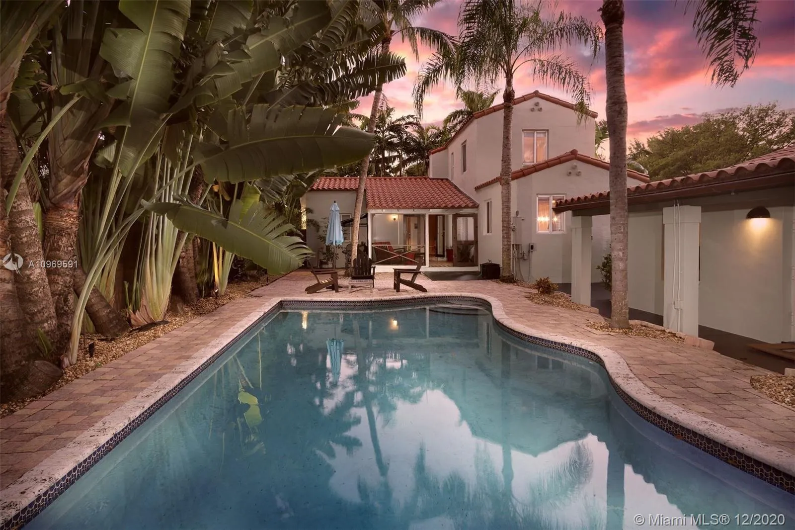 869 W 46th St, Miami Beach FL 33140