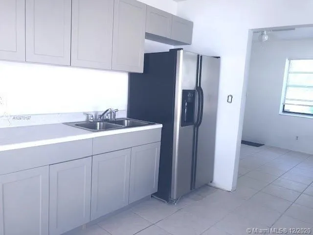 524 NW 21st Ave, Fort Lauderdale FL 33311