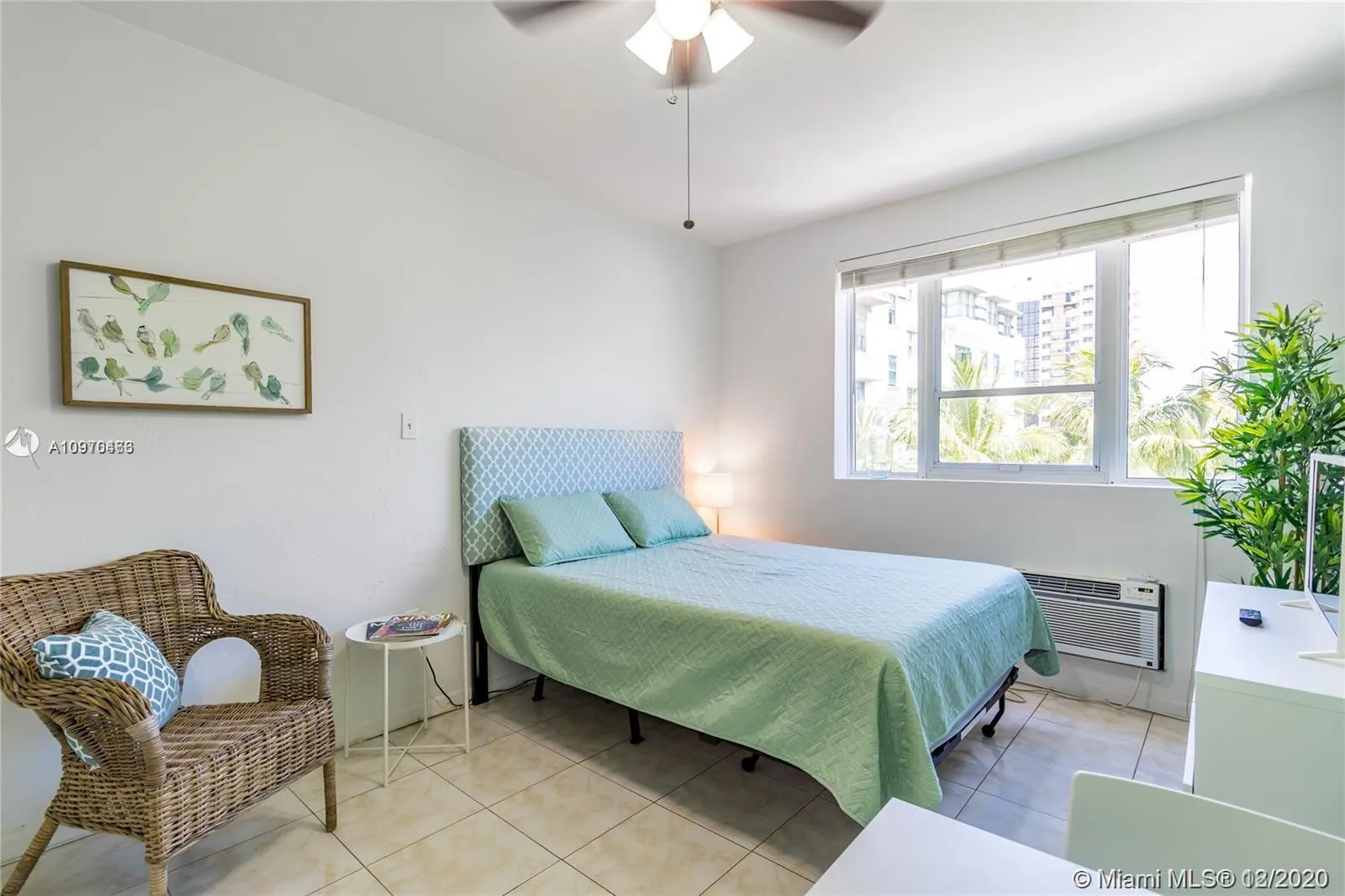 255 W 24th St # 502, Miami Beach FL 33140