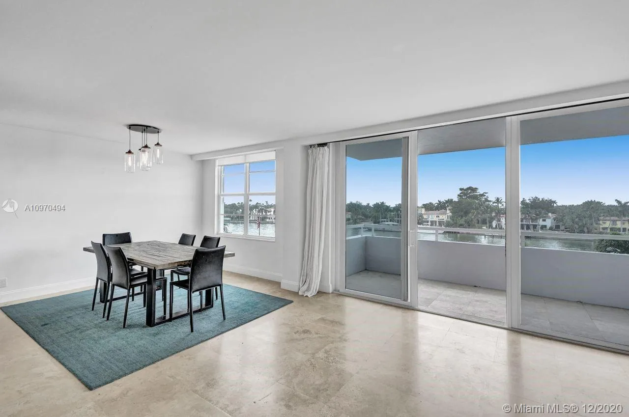 5700 Collins Ave # 4L, Miami Beach FL 33140