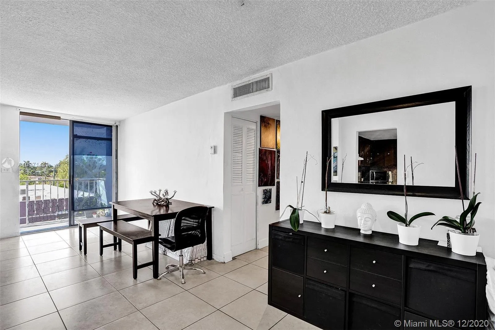 1145 Normandy Dr # 504, Miami Beach FL 33141