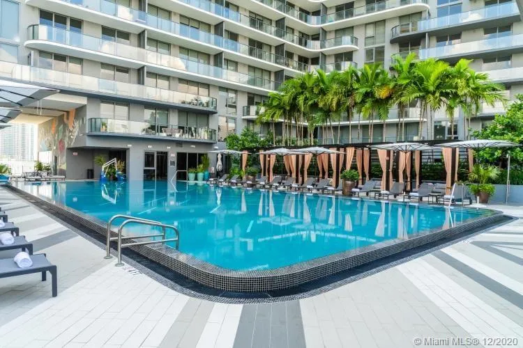 1 bedroom 1 bath for rent at 121 NE 34th St # L602, Miami FL 33137