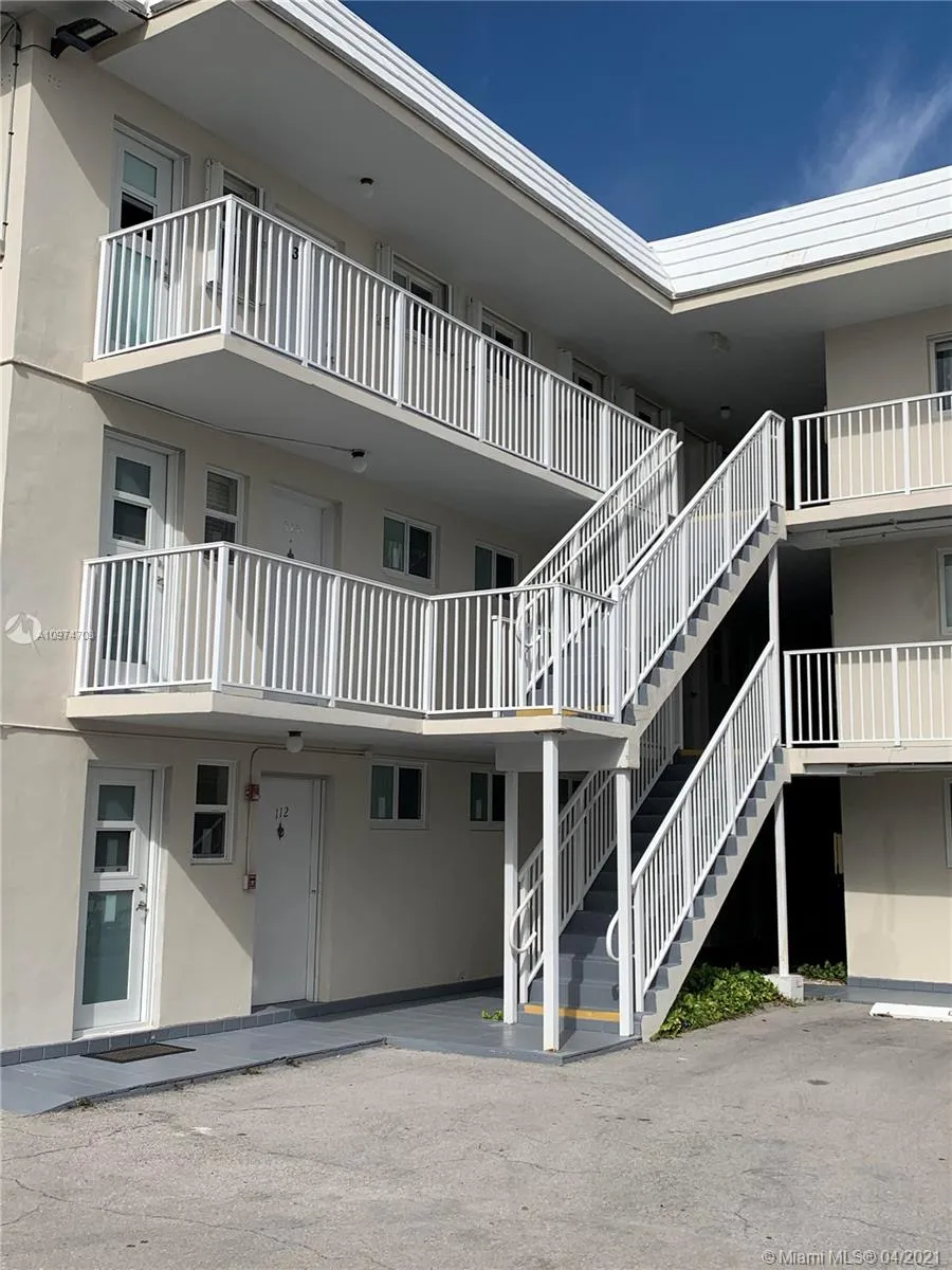 240 Galen Dr # 112, Key Biscayne FL 33149