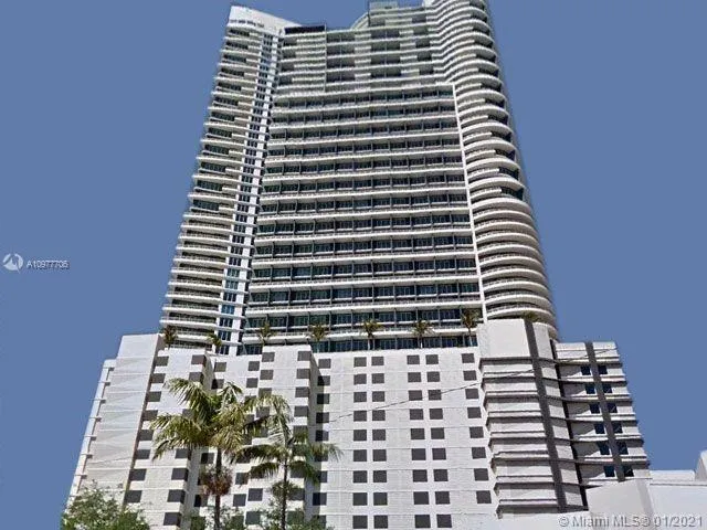 1 bedroom 1 bath for sale at 60 SW 13th St # 1621, Miami FL 33130