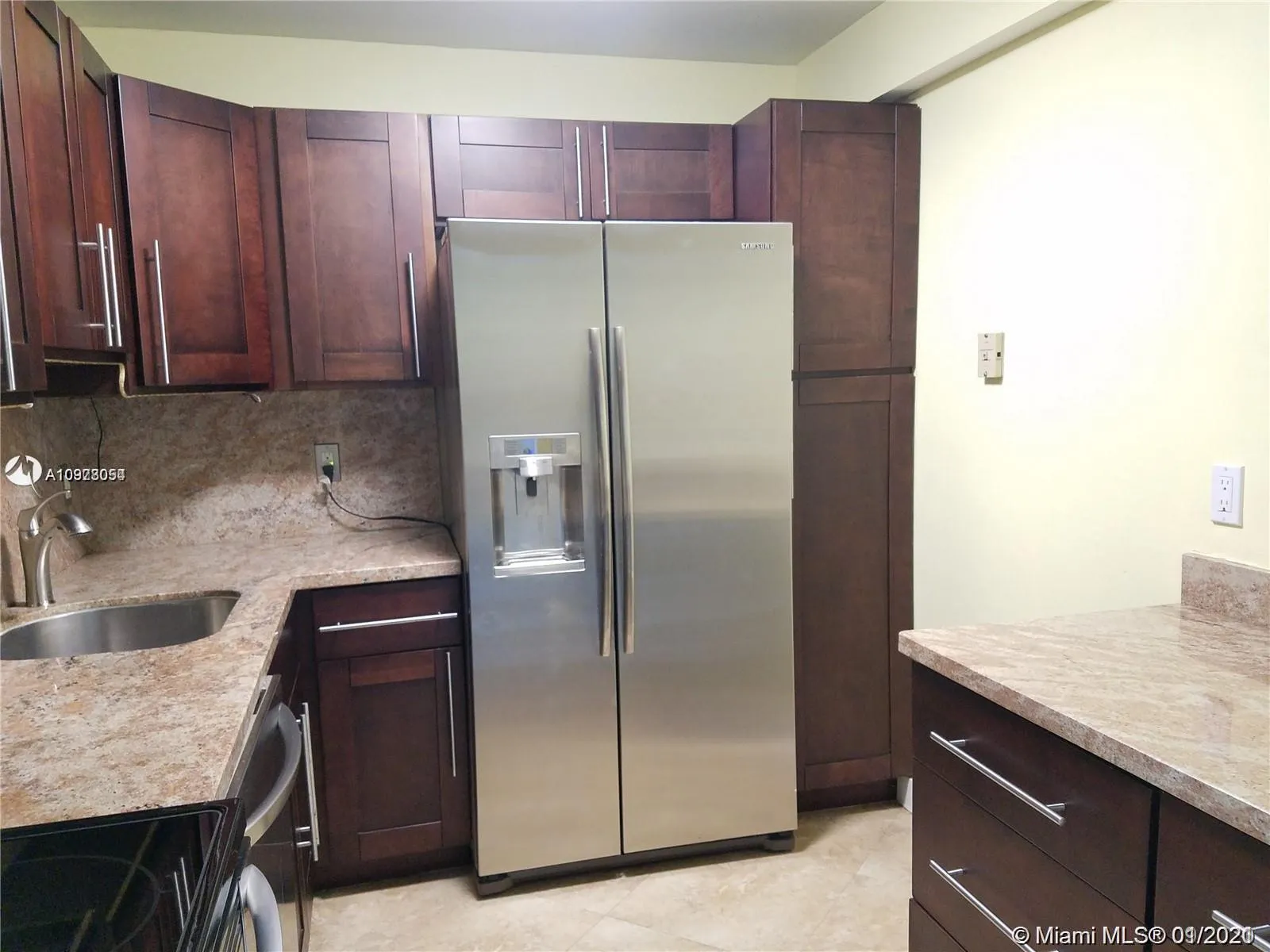 20505 E Country Club Dr # 1232, Aventura FL 33180