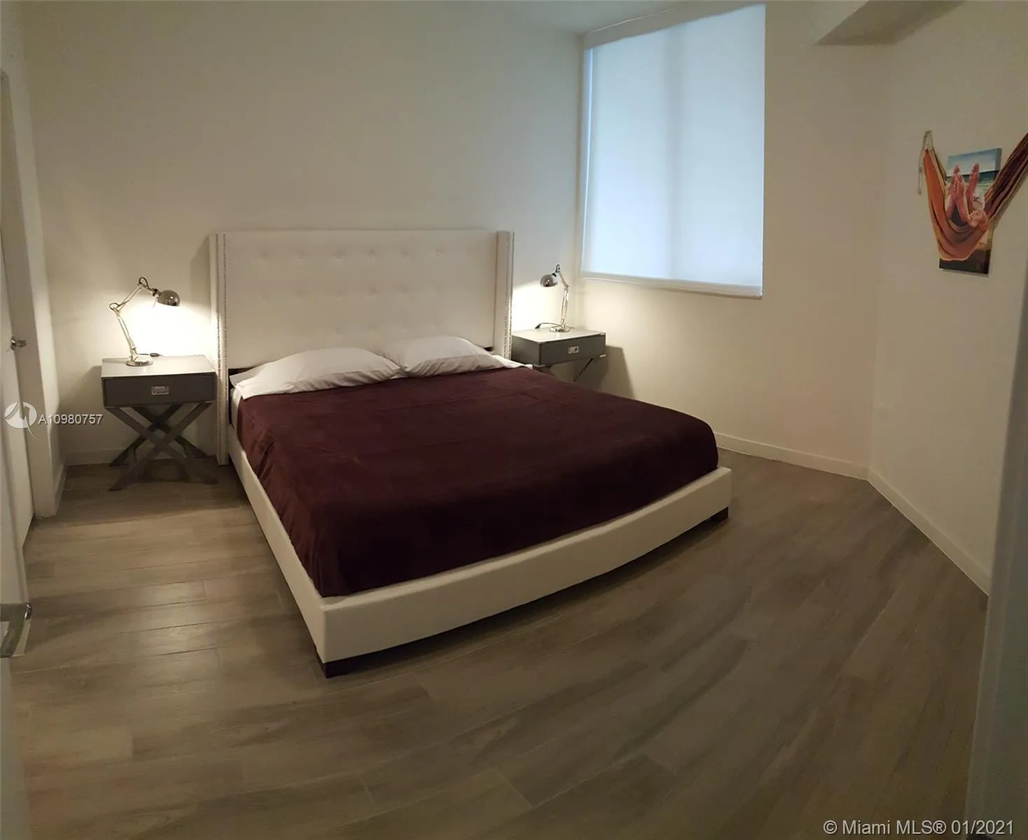 999 SW 1st Ave # 1901, Miami FL 33130