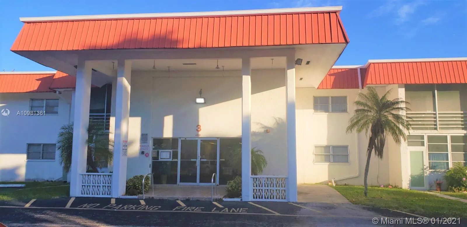 4881 NW 22nd St # B15, Lauderhill FL 33313