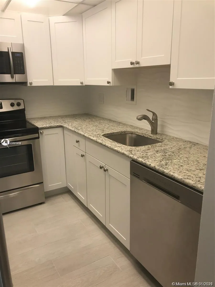 1000 West Ave # 307, Miami Beach FL 33139
