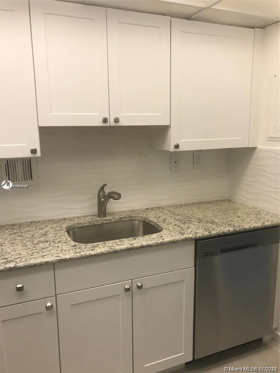 1000 West Ave # 307, Miami Beach FL 33139