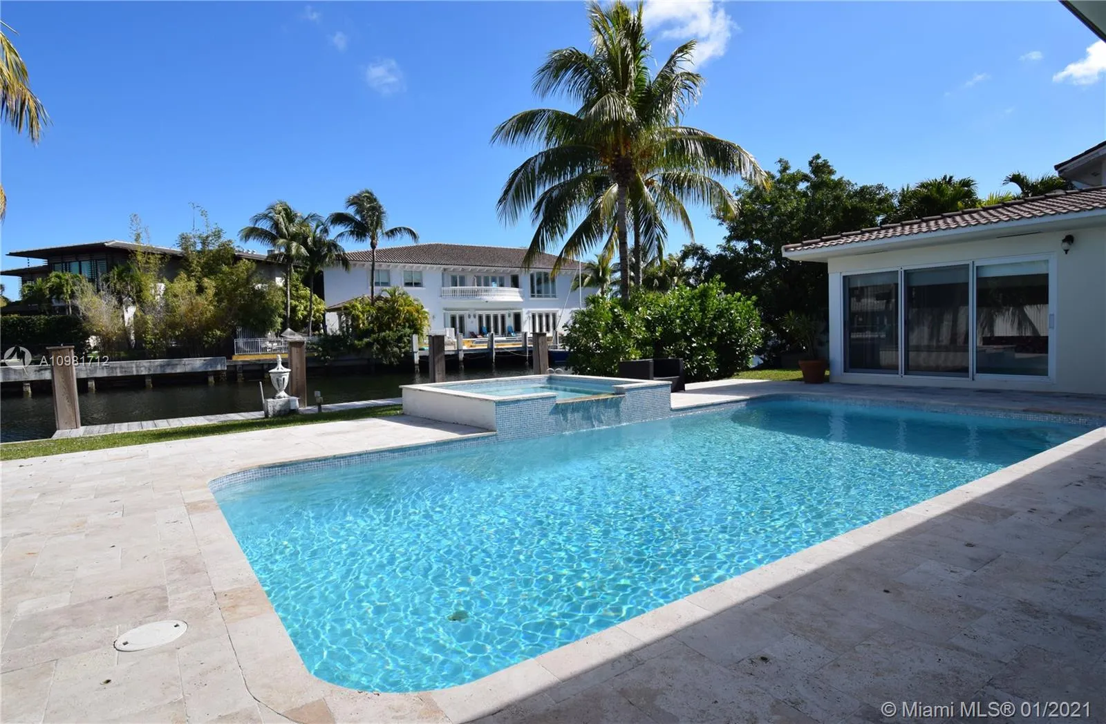 16473 NE 31st Ave, North Miami Beach FL 33160