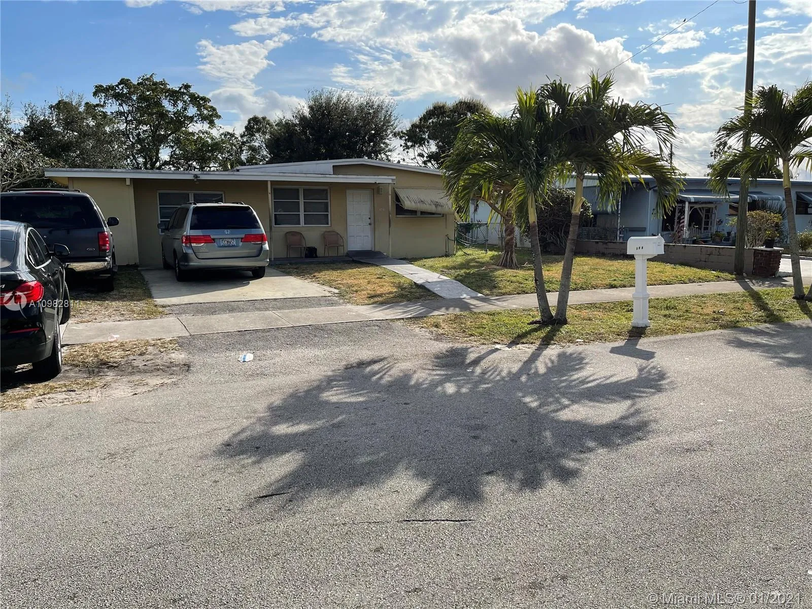 4 bedroom 1 bath for sale at 272 NW 30th Ter, Fort Lauderdale FL 33311