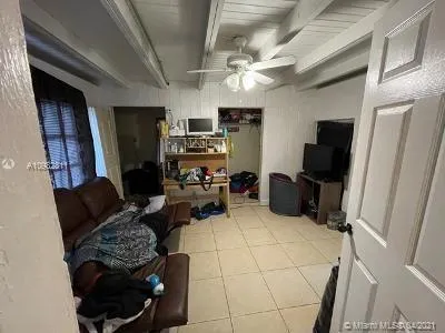 272 NW 30th Ter, Fort Lauderdale FL 33311