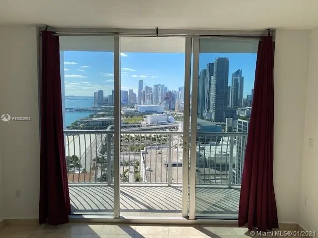 1750 N Bayshore Dr # 3210, Miami FL 33132