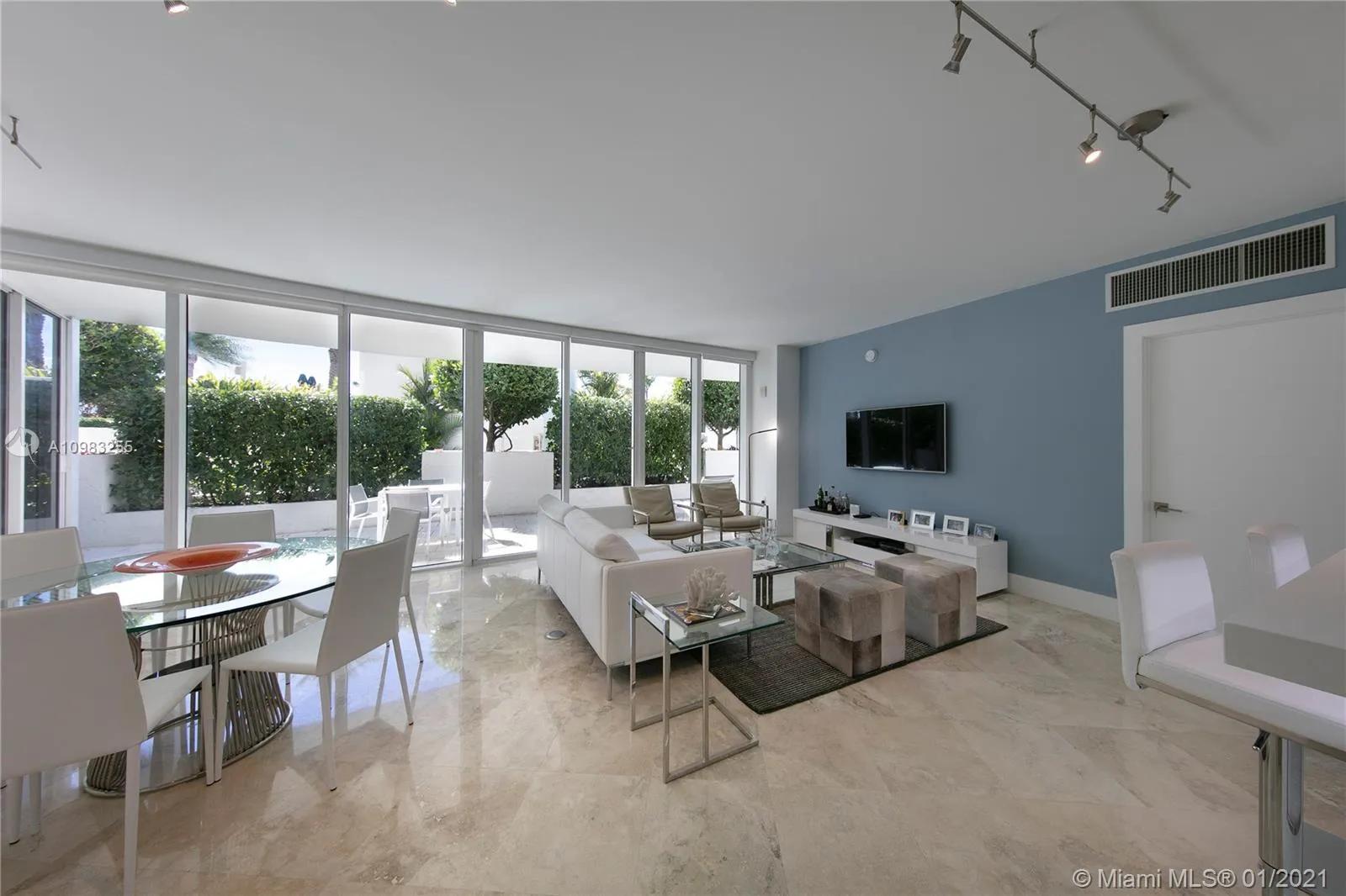 400 Alton Rd # 504, Miami Beach FL 33139