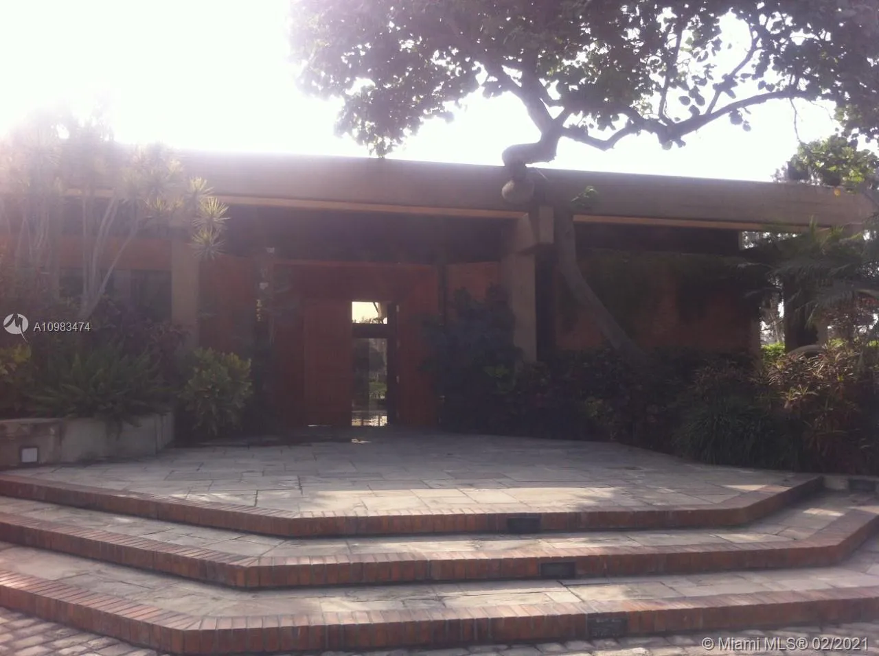 5 bedroom 4 bath for sale at Casa en Casuarinas, Lima Peru-South America, FL