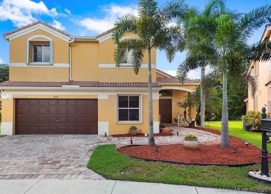 4 bedroom 3 bath for sale at 4008 Staghorn Ln, Weston FL 33331